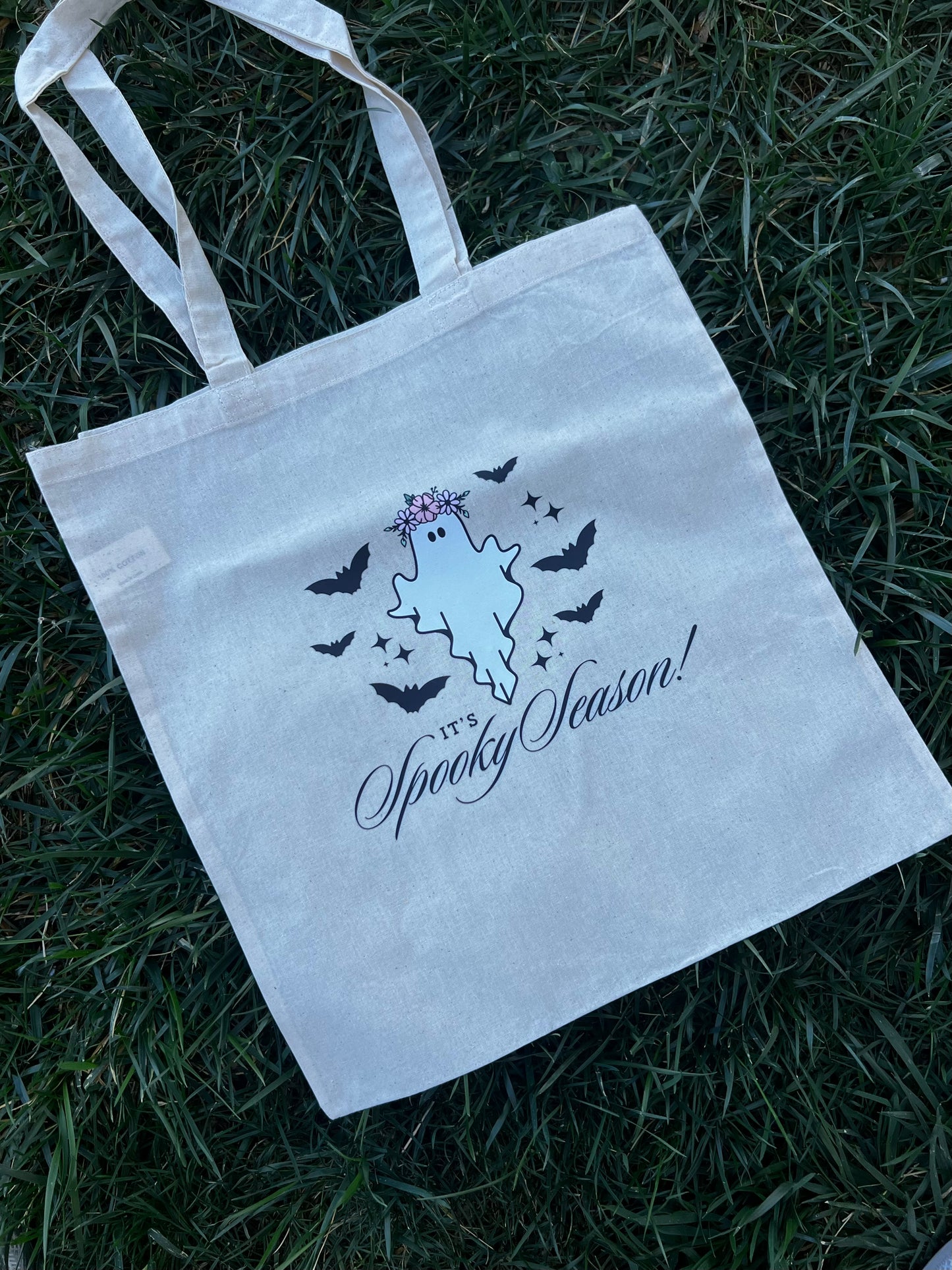 Spooky season tote bag